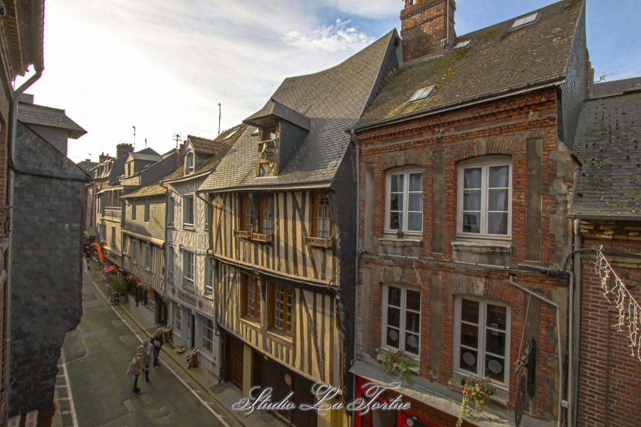 La Venelle Du Bassin Lägenhet Honfleur Exteriör bild